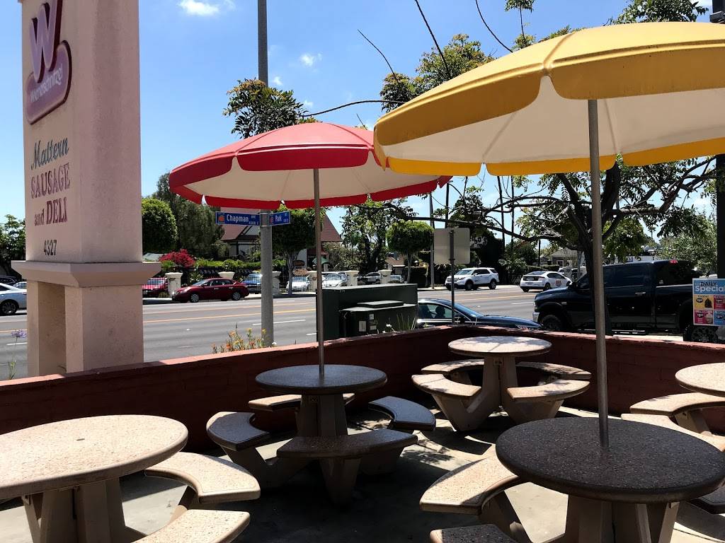 Wienerschnitzel | restaurant | 4341 E Chapman Ave, Orange, CA 92869, USA | 7146396506 OR +1 714-639-6506