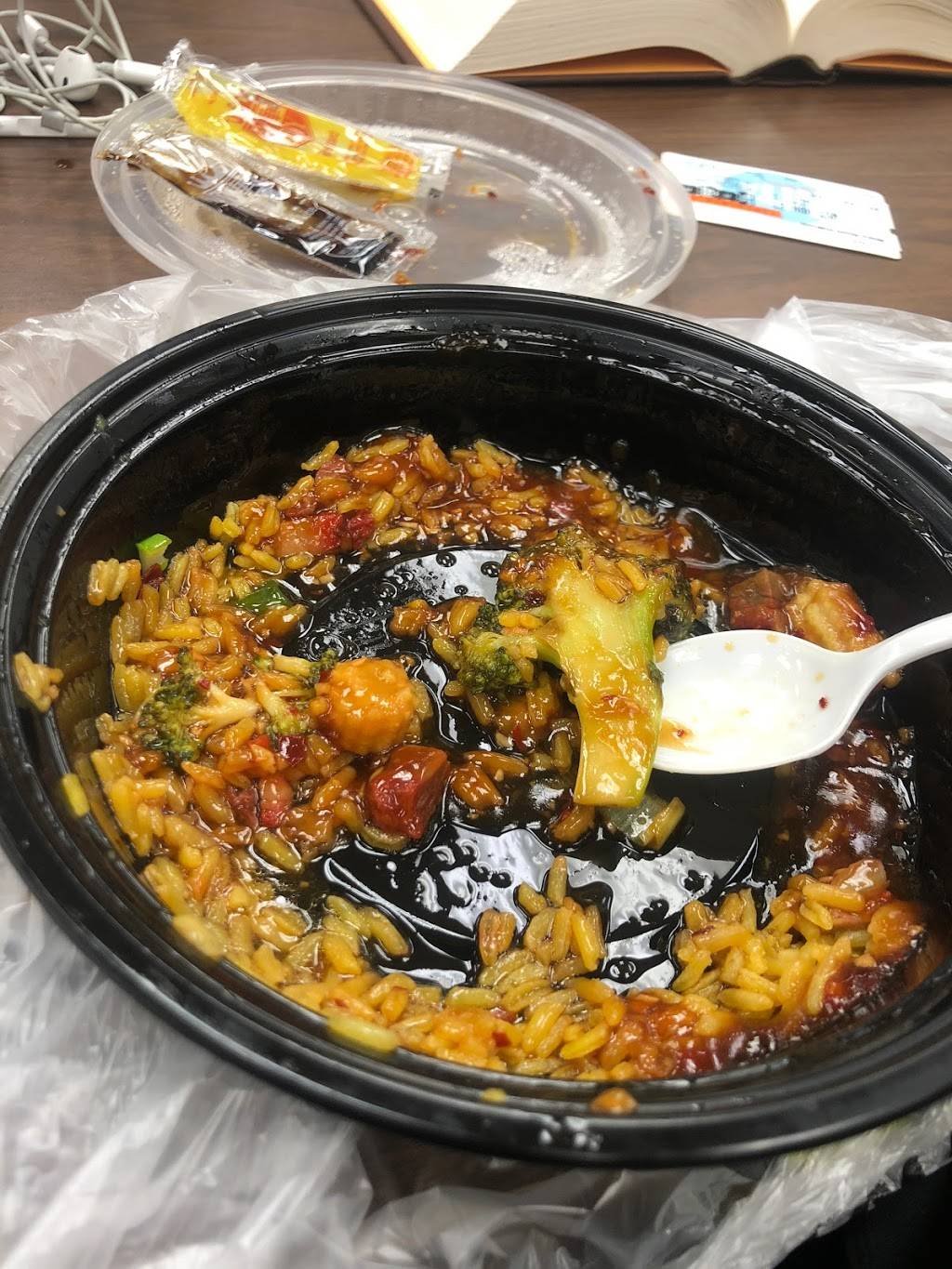 Diamond Chinese Restaurants | restaurant | 53 Pennsylvania Ave, Niantic, CT 06357, USA | 8607393385 OR +1 860-739-3385