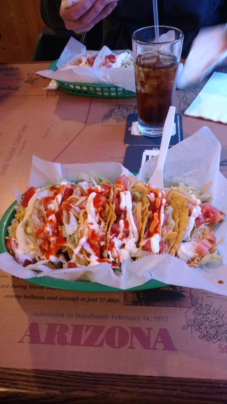 Viking Supper Club | restaurant | 6661 Brecklin Loop, Larsen, WI 54947, USA | 9208363220 OR +1 920-836-3220