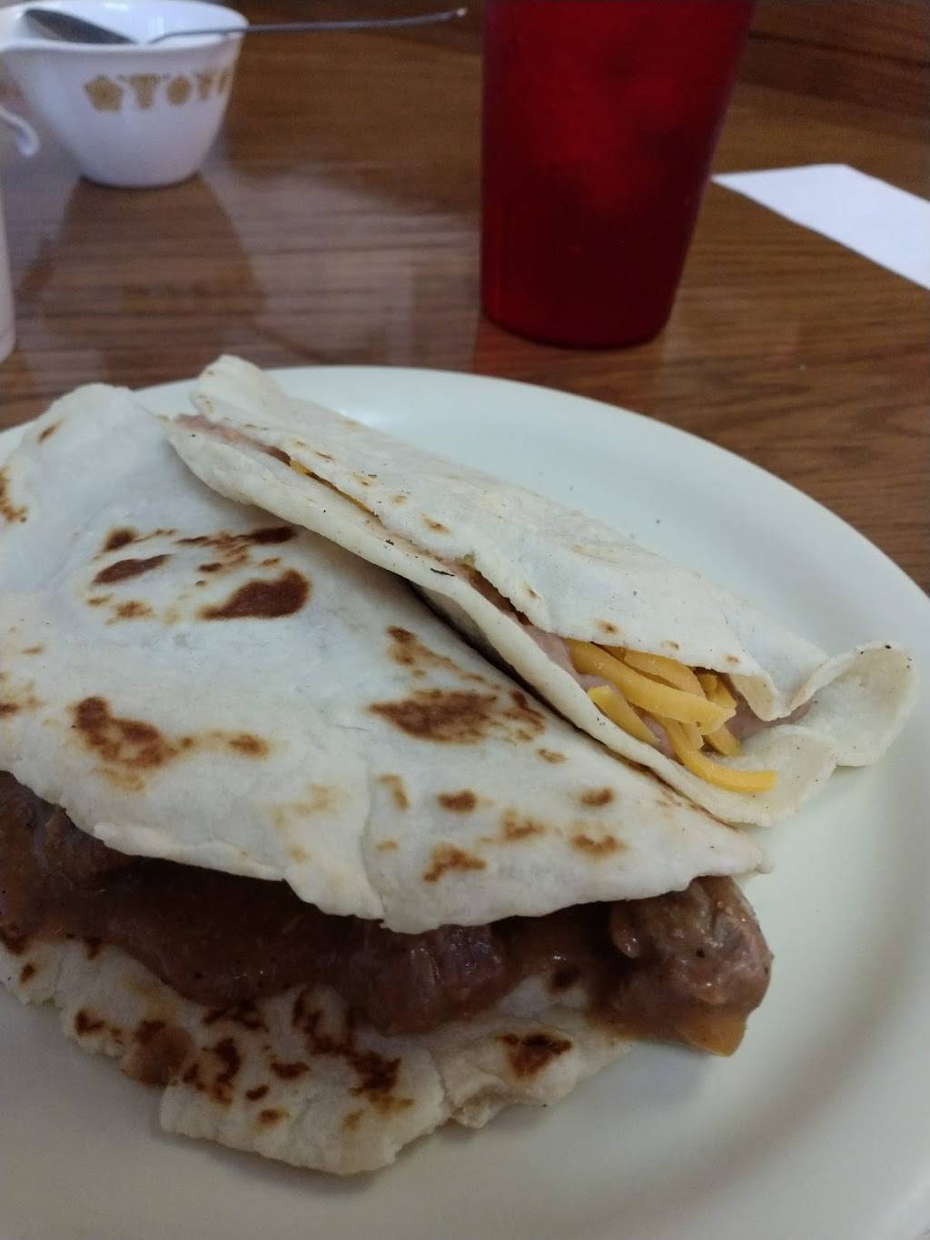 Lucy Cafe | restaurant | 2517 West Ave, San Antonio, TX 78201, USA | 2107377166 OR +1 210-737-7166