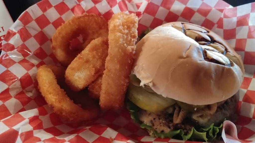 Brooke & Billys | restaurant | 751 Vine St, Louisville, KY 40204, USA | 5025839165 OR +1 502-583-9165