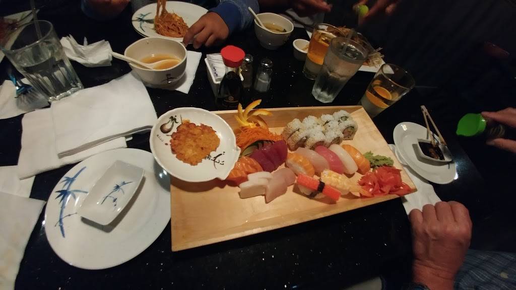 U-Sushi Japanese & Thai | restaurant | 610 N University Dr, Pembroke Pines, FL 33024, USA | 9548852088 OR +1 954-885-2088