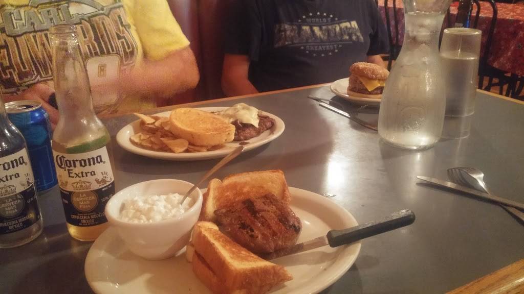 Norma Jeans | restaurant | 120 Main St, Panama, IA 51562, USA | 7124892108 OR +1 712-489-2108