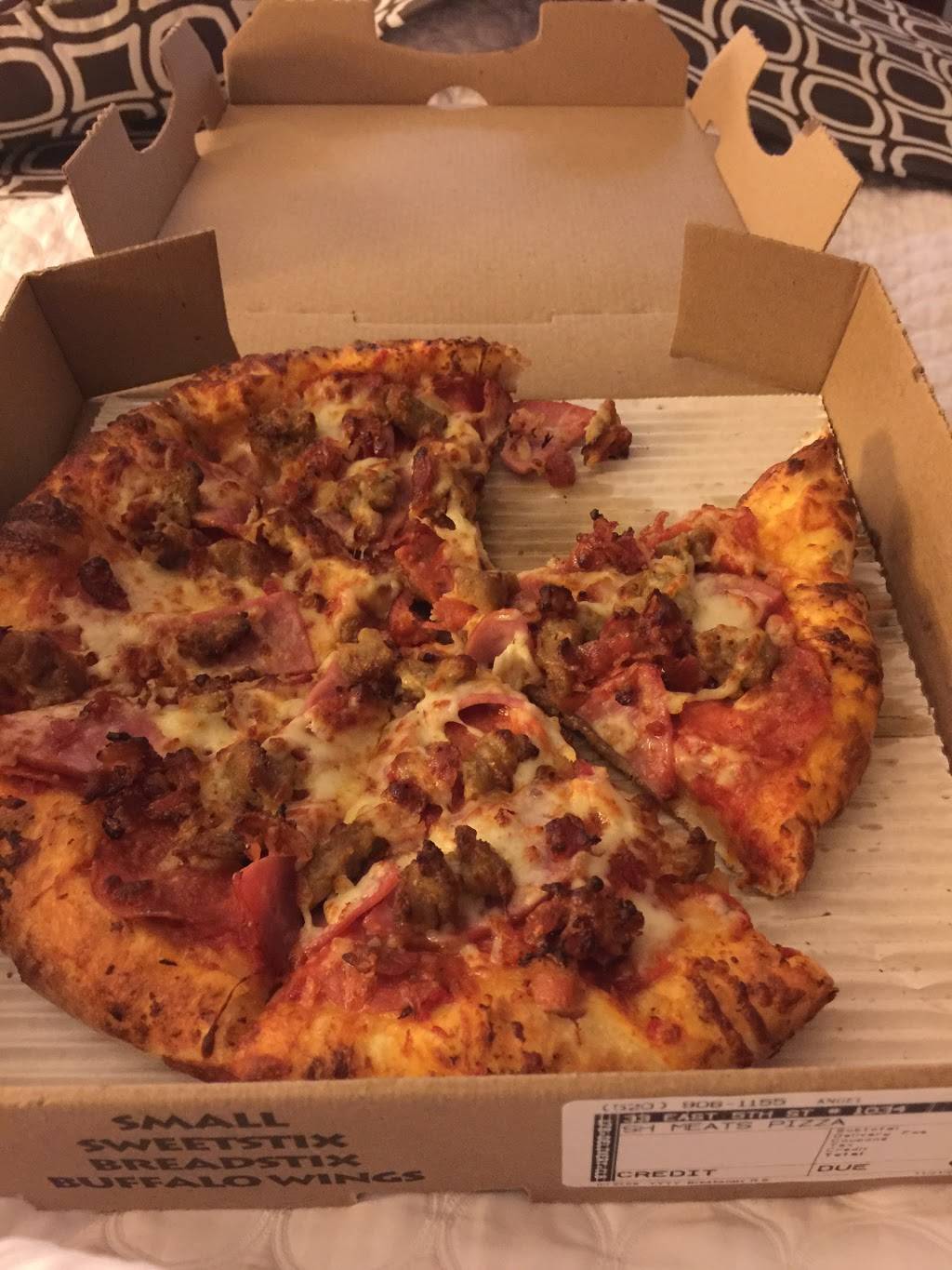 Cousin Vinnys Pizza | meal delivery | 2032 Wayne Ave, Dayton, OH 45410, USA | 9372627757 OR +1 937-262-7757