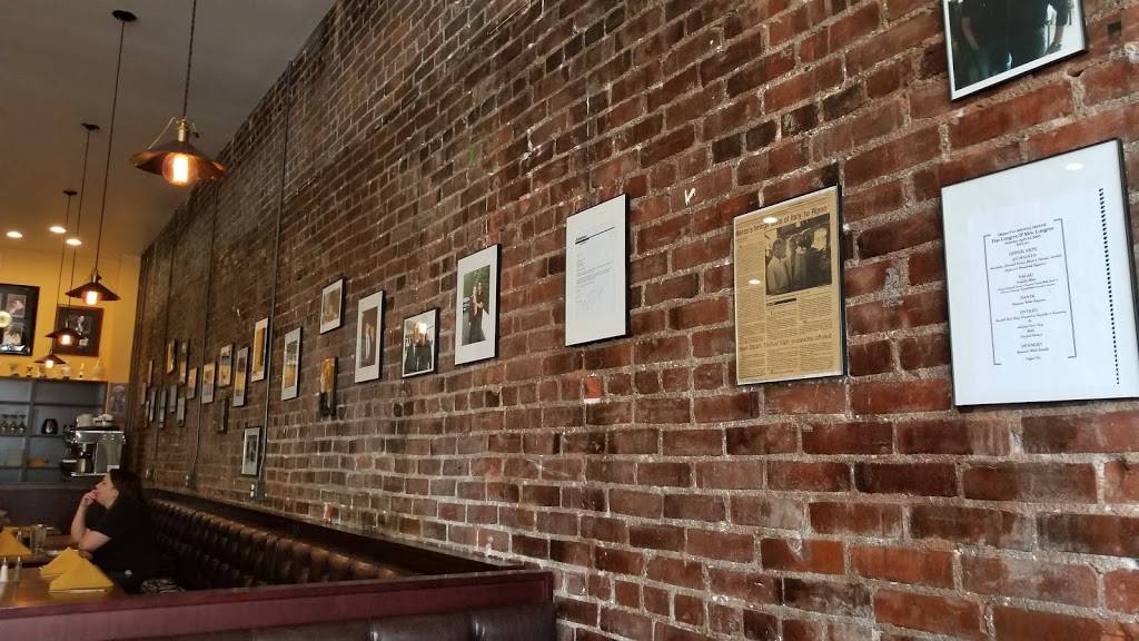 Mamma Italia Ristorante | restaurant | 306 Ferry St, Dayton, OR 97114, USA | 5038644100 OR +1 503-864-4100