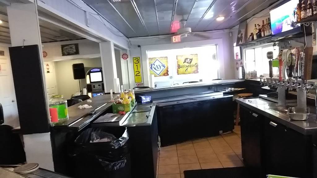 Kevins The Way Station | restaurant | 14445 Ponce De Leon Blvd, Brooksville, FL 34601, USA | 3527996004 OR +1 352-799-6004