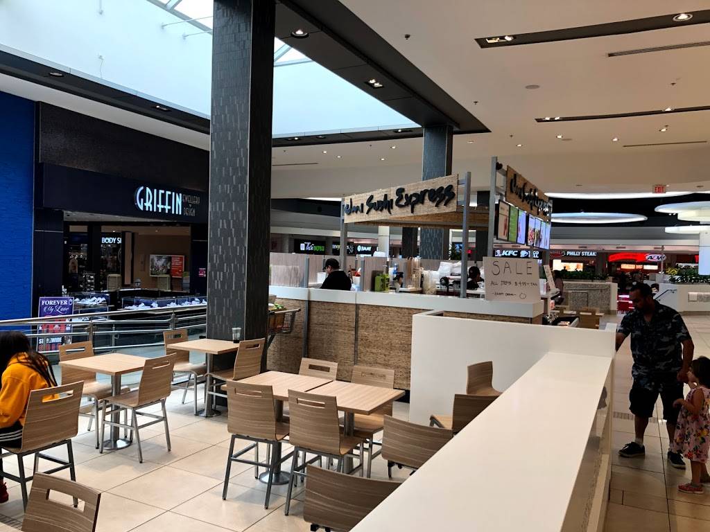 Umi Sushi Express | restaurant | 221 Glendale Ave, St. Catharines, ON L2T 2K9, Canada | 9059883993 OR +1 905-988-3993