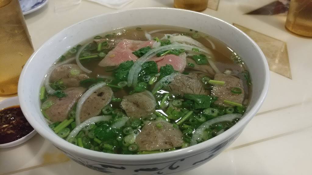 Pho Vietnam Restaurant | restaurant | 1000 W Pioneer Pkwy, Arlington, TX 76013, USA | 8172755638 OR +1 817-275-5638