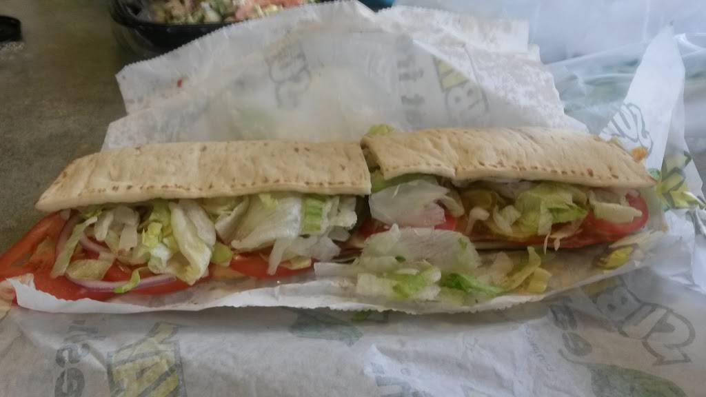 Subway | restaurant | 9672 US-31 Suite 100, Interlochen, MI 49643, USA | 2312750290 OR +1 231-275-0290