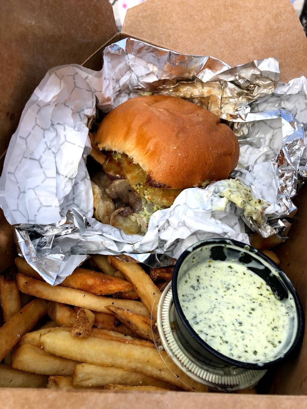 Fire & Stone Trattoria and Pizza Bar | meal takeaway | 285 St George St, Duxbury, MA 02332, USA | 7819346310 OR +1 781-934-6310