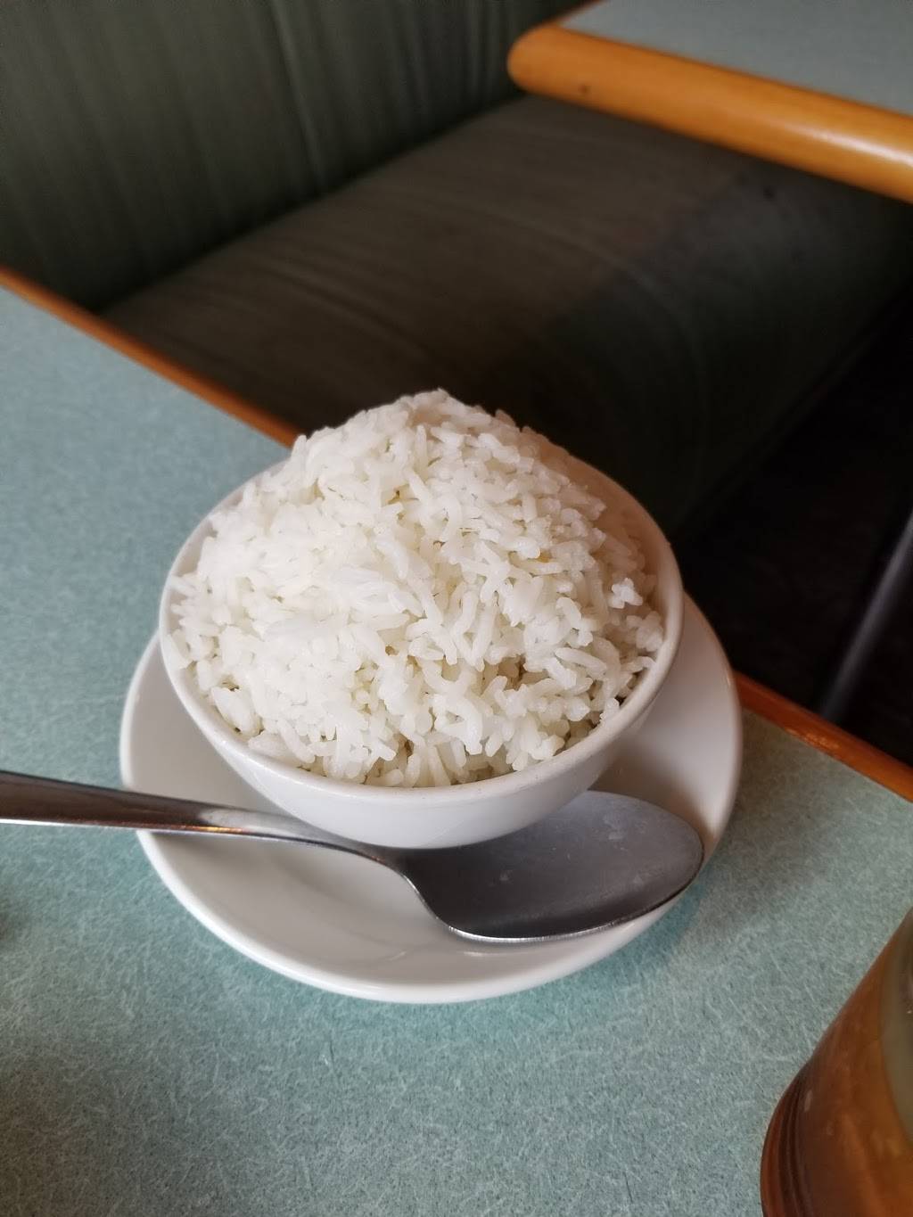 Kam Yin Restaurant | restaurant | 450 Erb St W, Waterloo, ON N2T 1Y7, Canada | 5197461903 OR +1 519-746-1903