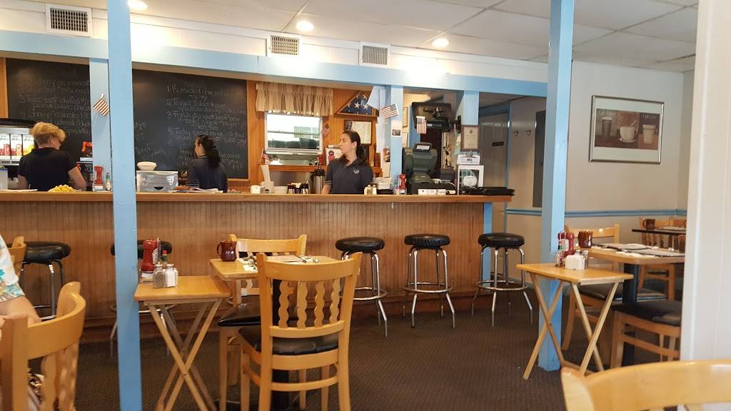 T W Howells | restaurant | 341 W White Horse Pike, Pomona, NJ 08240, USA | 6099656890 OR +1 609-965-6890