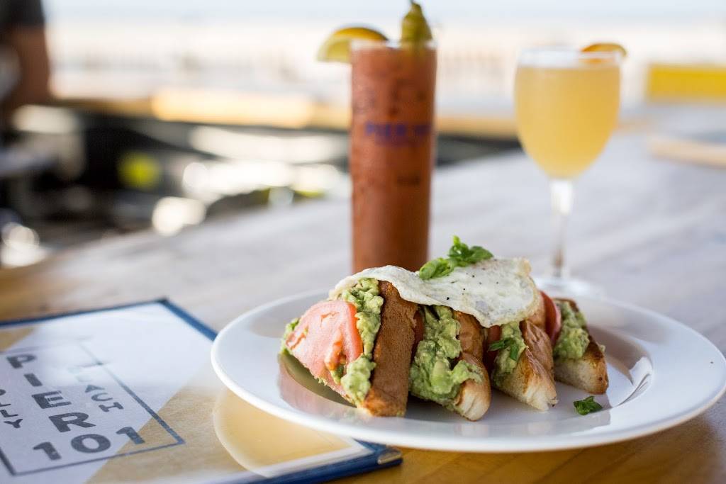 Pier 101 Restaurant & Bar | restaurant | 101 E Arctic Ave, Folly Beach, SC 29439, USA | 8436330246 OR +1 843-633-0246