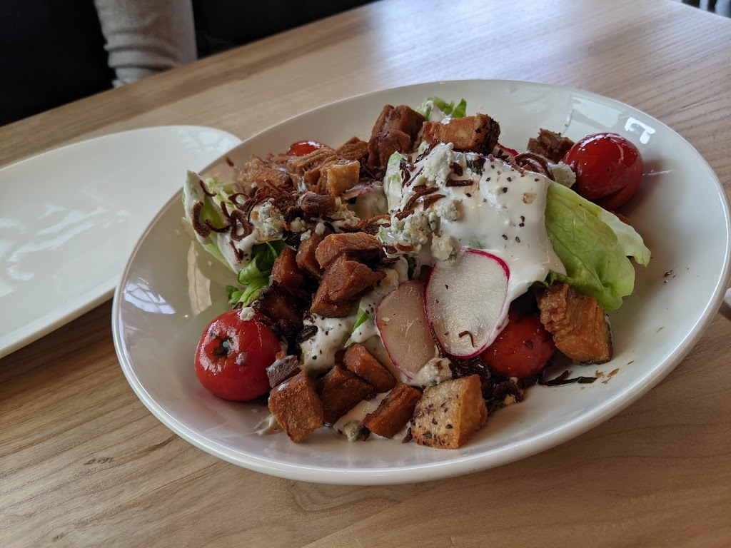 Tribute Eatery & Bar | restaurant | 901 E 2nd Ave Suite 100, Coralville, IA 52241, USA | 3195691550 OR +1 319-569-1550