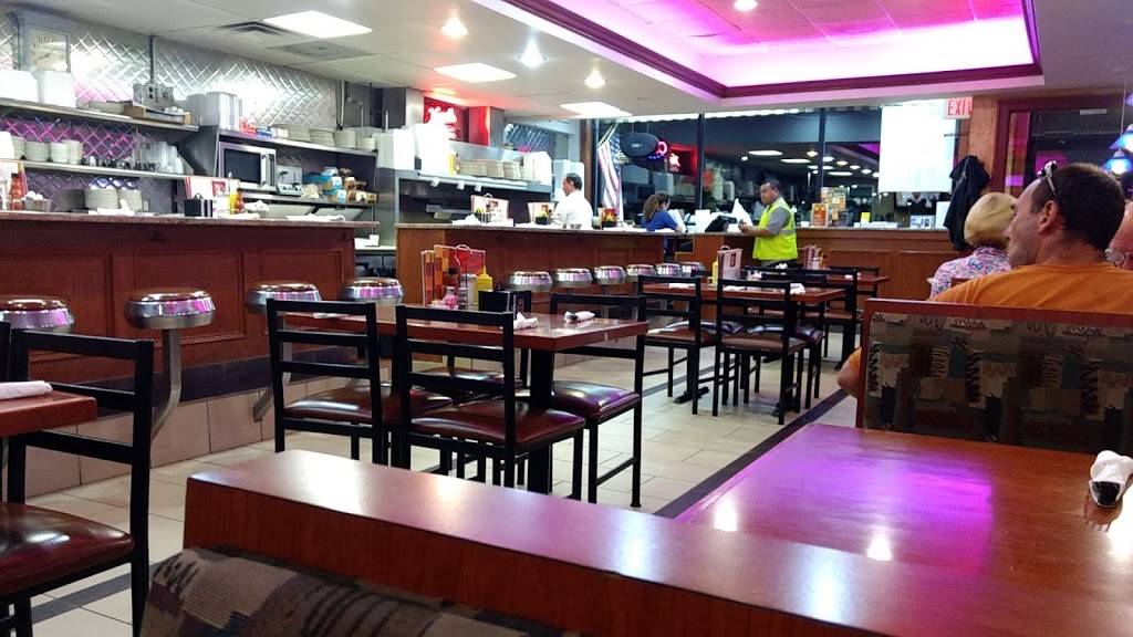 Antonios Cafe & Grill | restaurant | 1959 W Auburn Rd, Rochester Hills, MI 48309, USA | 2488522144 OR +1 248-852-2144