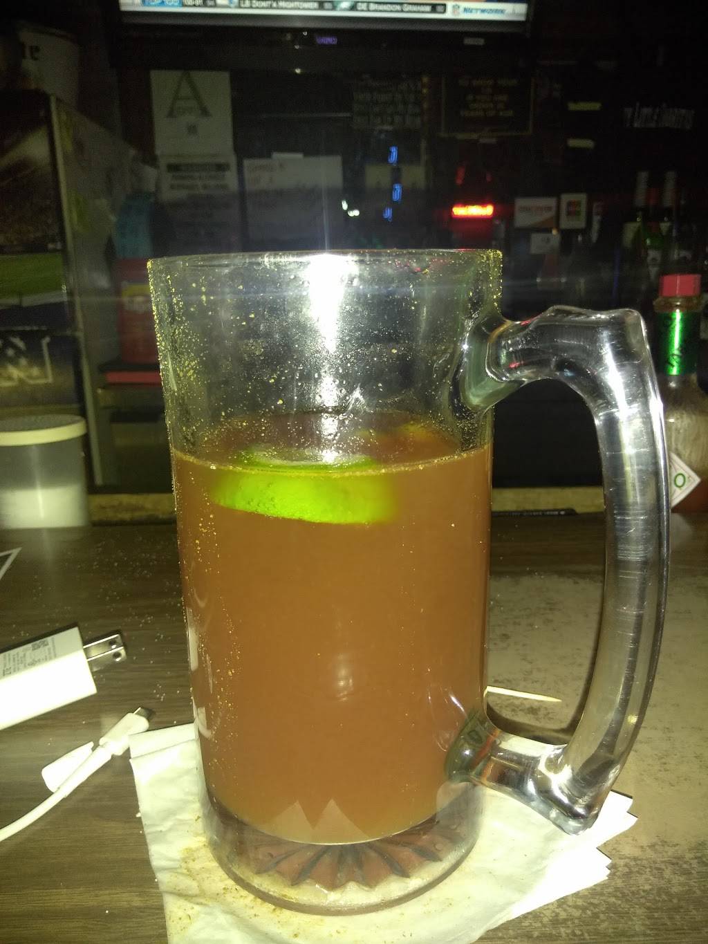 Westwood Tap & Grill | restaurant | 1818 W Glendale Ave, Phoenix, AZ 85021, USA | 6029955897 OR +1 602-995-5897