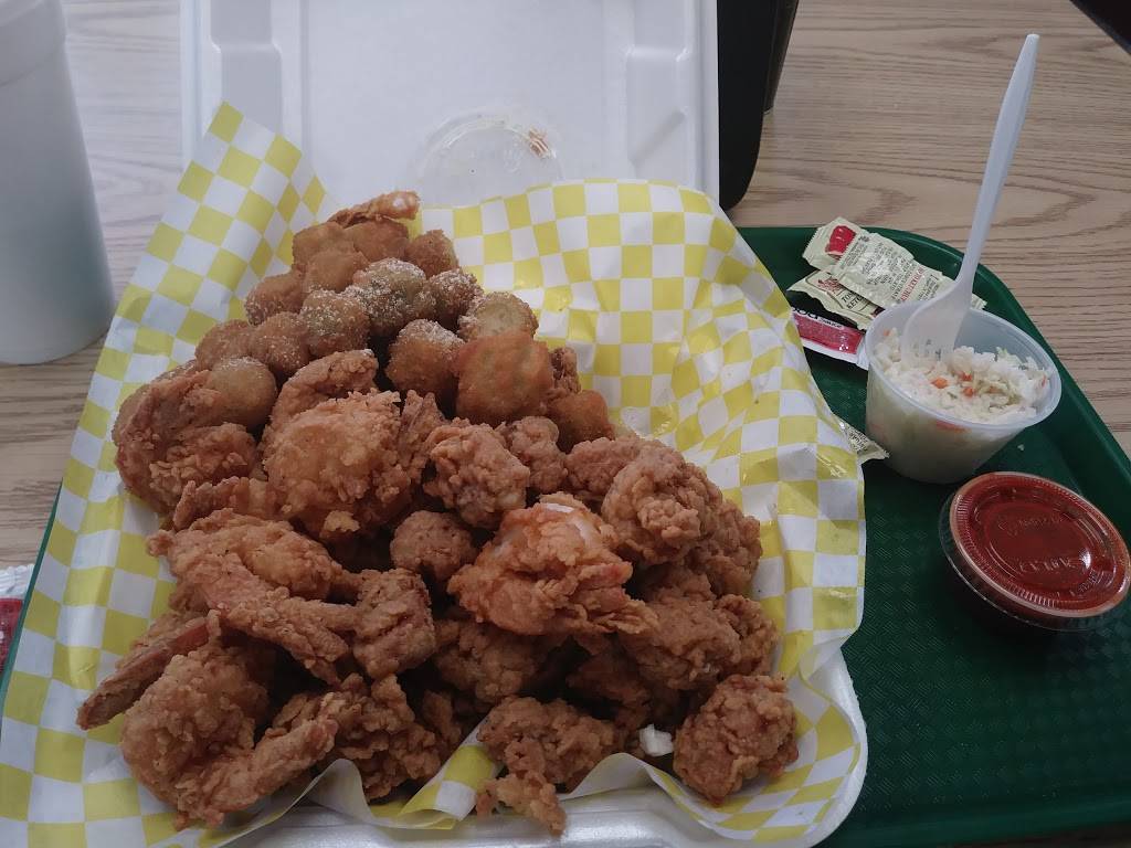 Sharks Fish & Chicken | restaurant | 1551 N Missouri St, West Memphis, AR 72301, USA | 8706295253 OR +1 870-629-5253