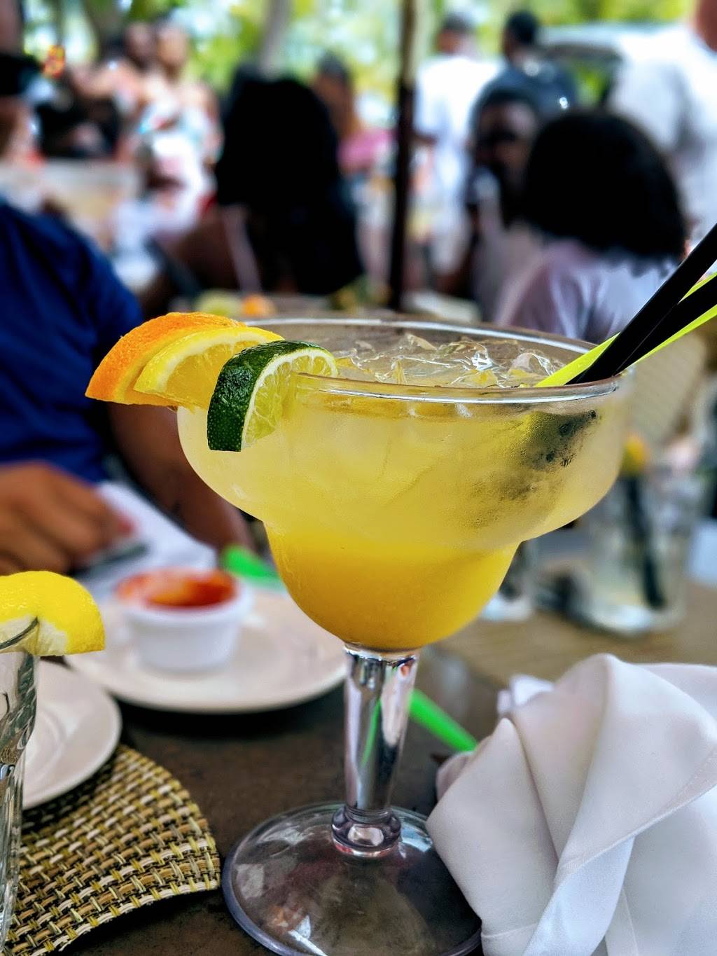 Kantina Restaurant | restaurant | 834 Ocean Dr, Miami Beach, FL 33139, USA | 3055347100 OR +1 305-534-7100