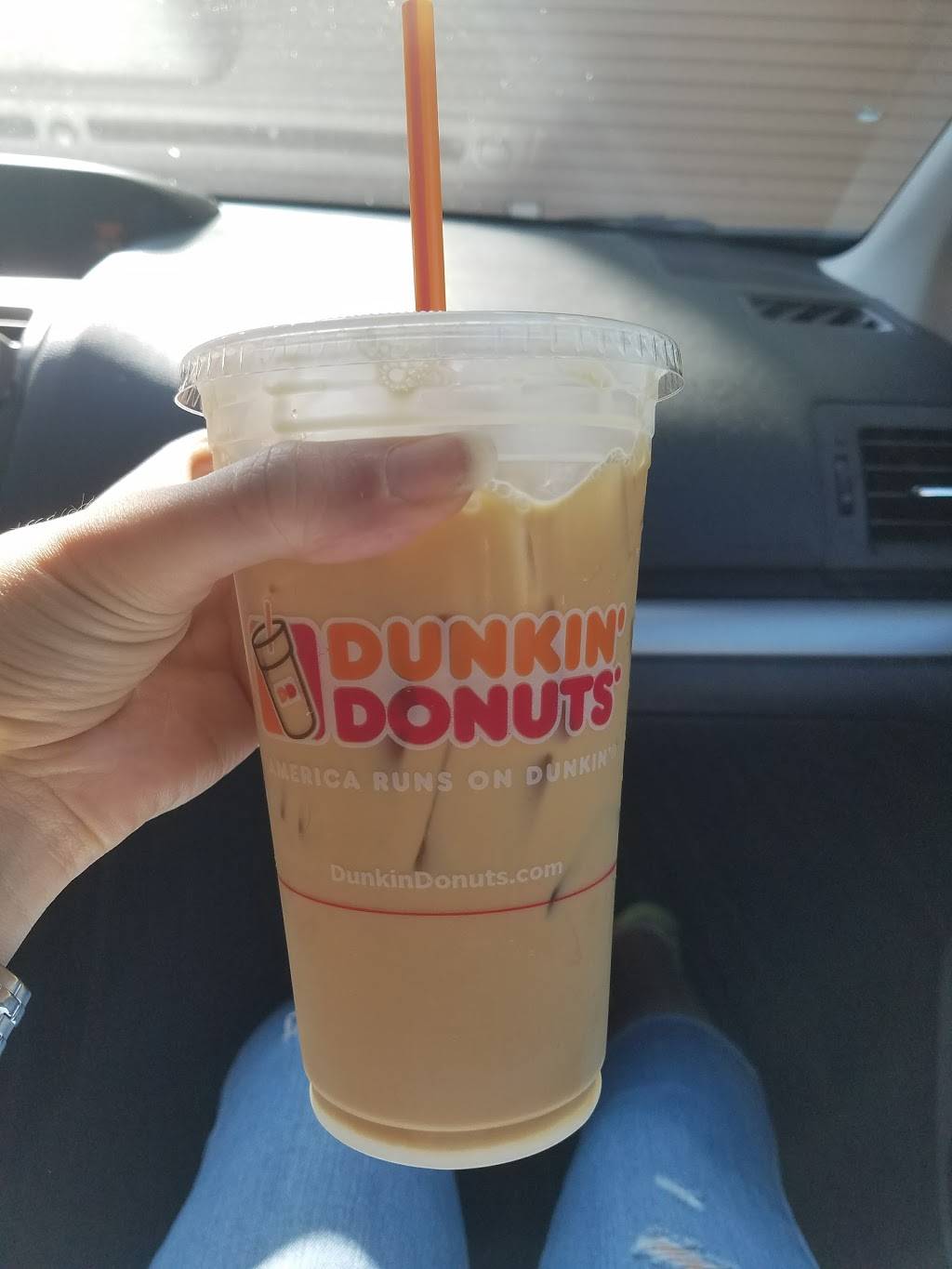 Dunkin | bakery | 12 N Main St, West Lebanon, NH 03784, USA | 6032988302 OR +1 603-298-8302