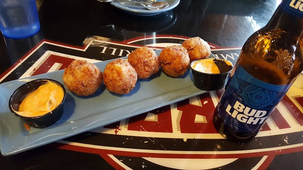 Chubbys America Grill | restaurant | 535 W Alexis Rd, Toledo, OH 43612, USA | 4194760802 OR +1 419-476-0802