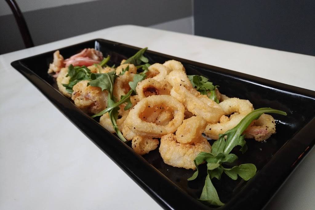 Opal On Pearl | restaurant | 4250 Pearl Rd, Cleveland, OH 44109, USA | 2164172030 OR +1 216-417-2030