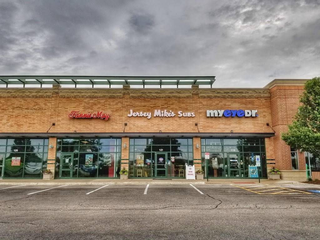 Jersey Mikes Subs | meal takeaway | 2555 W 75th St Suite 121, Naperville, IL 60540, USA | 6303642982 OR +1 630-364-2982