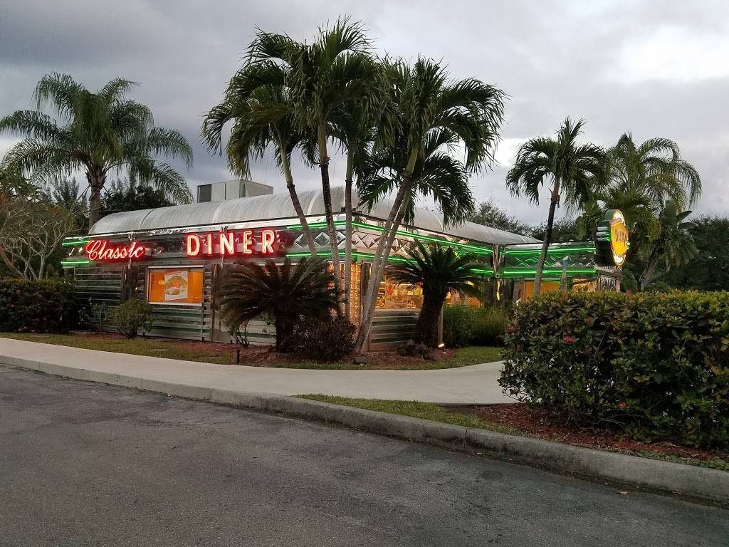 Dennys | restaurant | 8031 Summerlin Center Dr, Fort Myers, FL 33907, USA | 2394329500 OR +1 239-432-9500