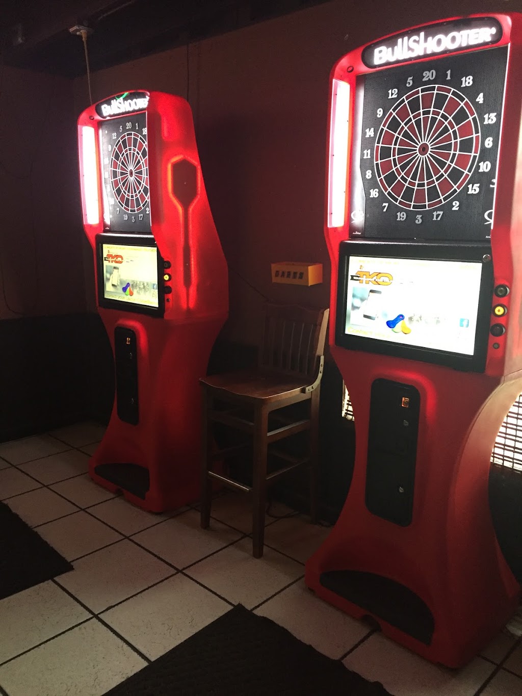 Coyotes Sports Bar | restaurant | 5030 Bayou Blvd, Pensacola, FL 32503, USA | 8508571500 OR +1 850-857-1500