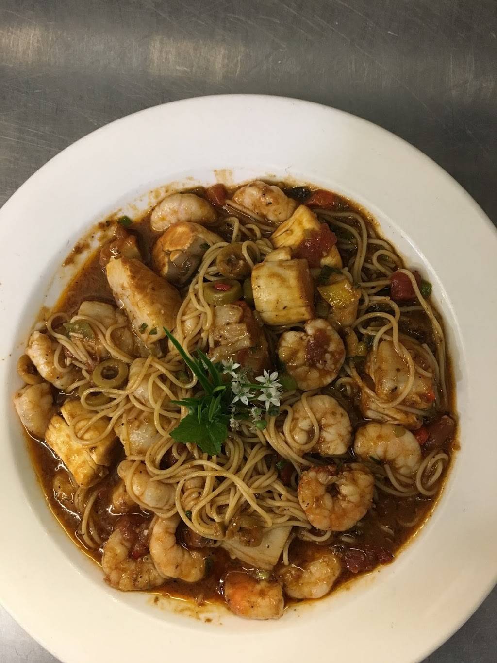 Cafe Lafourche | restaurant | 817 Veterans Blvd, Donaldsonville, LA 70346, USA | 2254737451 OR +1 225-473-7451