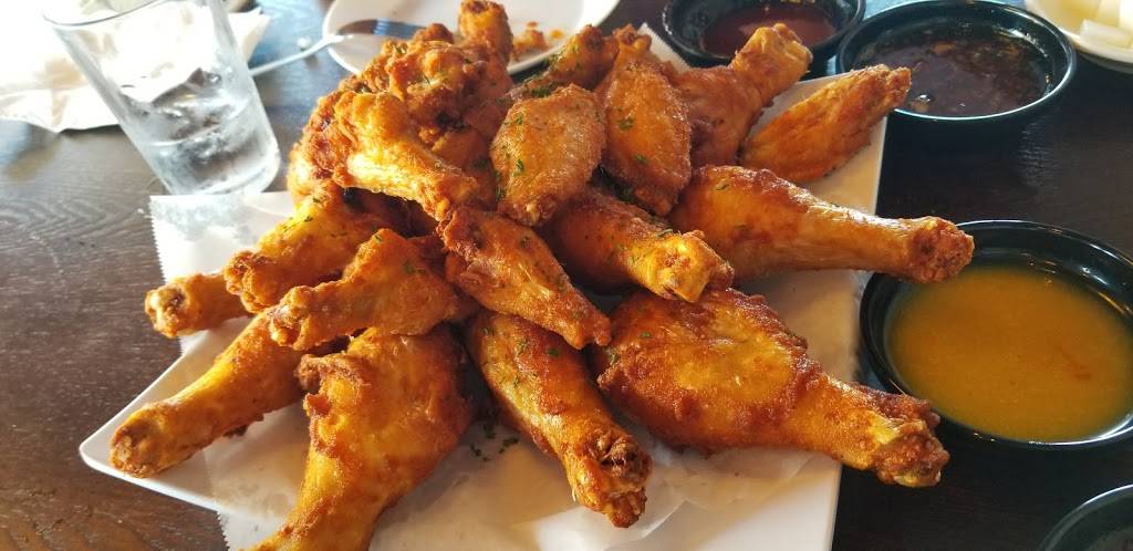 Chick n’ Straws | restaurant | 151 W Spring Creek Pkwy, Plano, TX 75023, USA | 4692982971 OR +1 469-298-2971