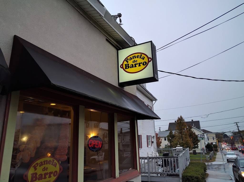Panela De Barro Restaurant | restaurant | 229 Newton St, Waltham, MA 02453, USA | 7812091888 OR +1 781-209-1888