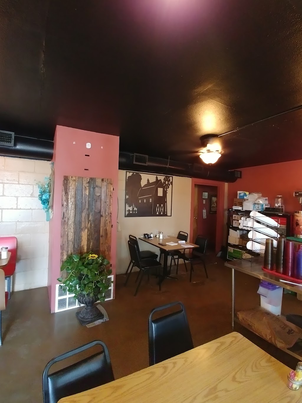 The Other Place | restaurant | 11354 US-87, Carlsbad, TX 76934, USA | 3254654519 OR +1 325-465-4519