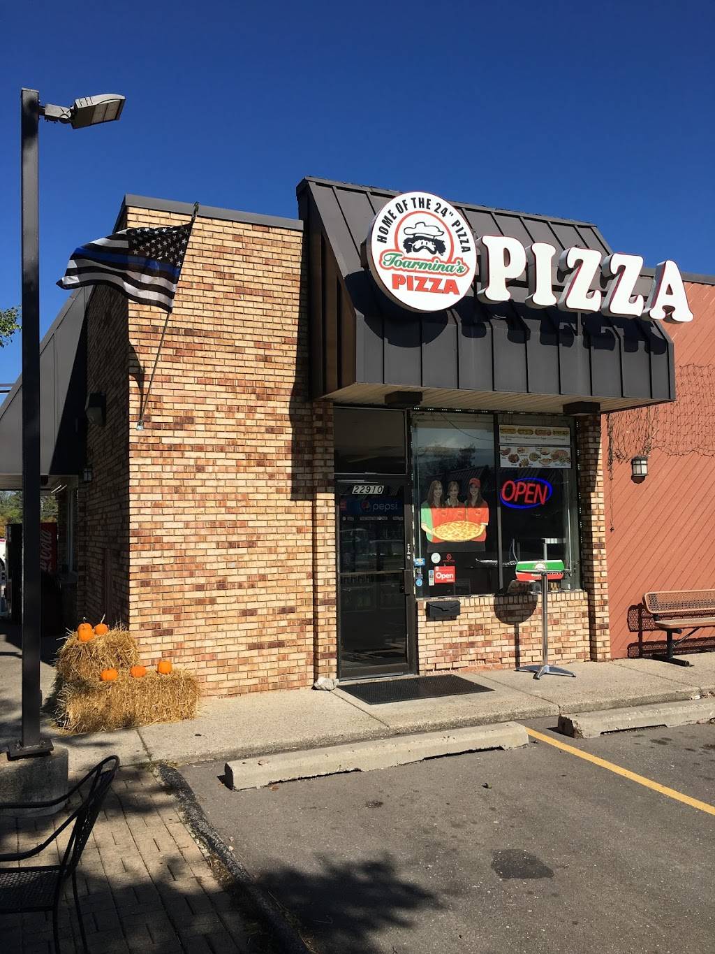 Toarminas Pizza South Lyon | restaurant | 22910 Pontiac Trail, South Lyon, MI 48178, USA | 2484863199 OR +1 248-486-3199