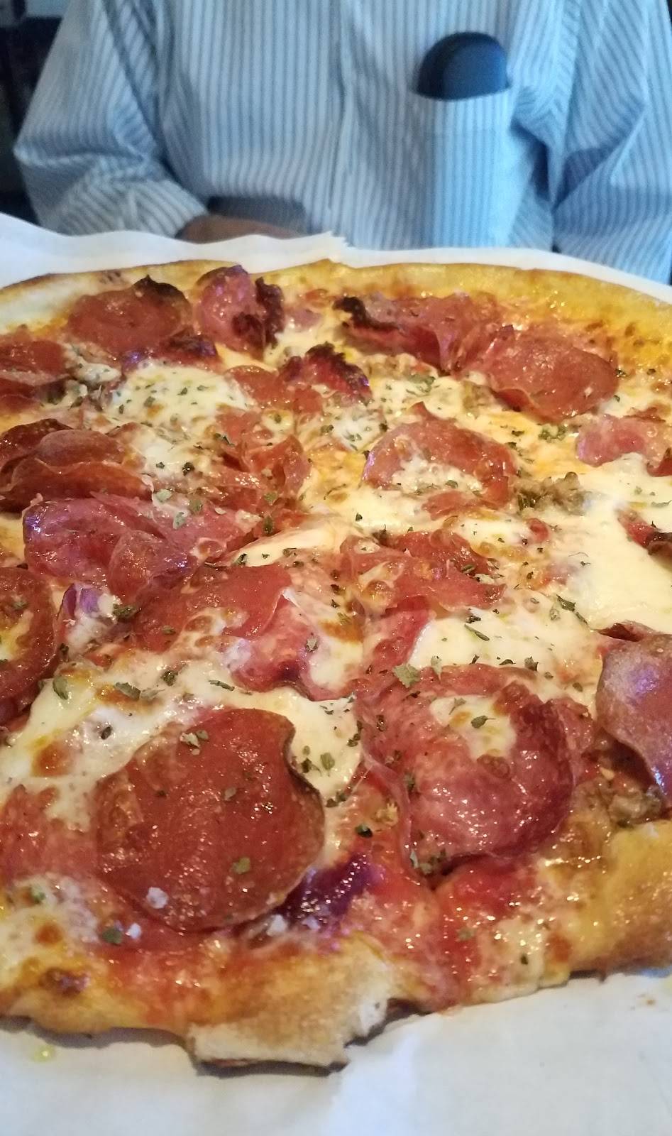 Uptown Pizza Kitchen | restaurant | 1431 Del Paso Blvd, Sacramento, CA 95815, USA | 9165140181 OR +1 916-514-0181