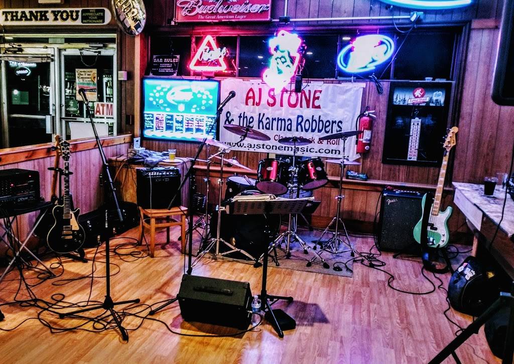 Olde Village Pub | restaurant | 1211 NJ-35, Middletown, NJ 07748, USA | 7326719156 OR +1 732-671-9156