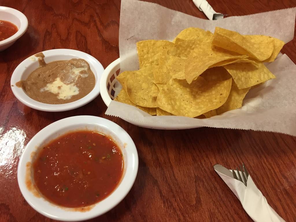 Los Toros | restaurant | 4340 N Leavitt Rd, Lorain, OH 44053, USA | 4404440385 OR +1 440-444-0385