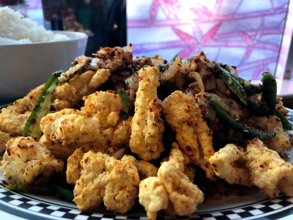 Peephuptmei Restaurant | restaurant | 278 Branch St, Lowell, MA 01851, USA | 9789372919 OR +1 978-937-2919