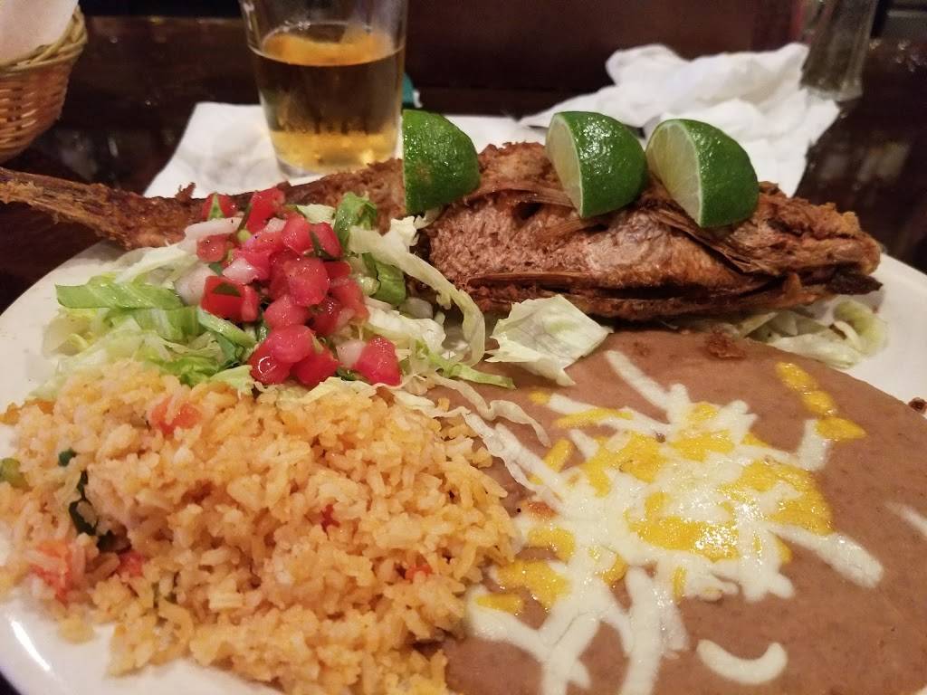 La Fogata Mexican Cuisine | restaurant | 11924 Forest Hill Blvd #28, Wellington, FL 33414, USA | 5614221641 OR +1 561-422-1641