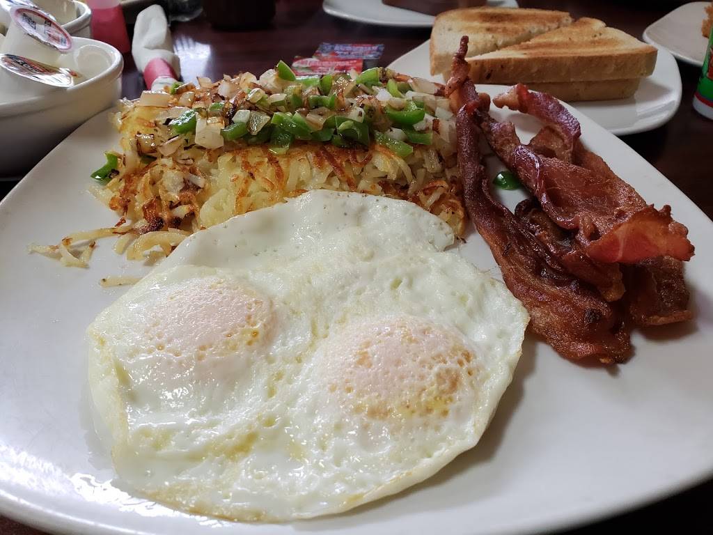 Backyard Coney Island | restaurant | 49378 Pontiac Trail, Wixom, MI 48393, USA | 2489269508 OR +1 248-926-9508