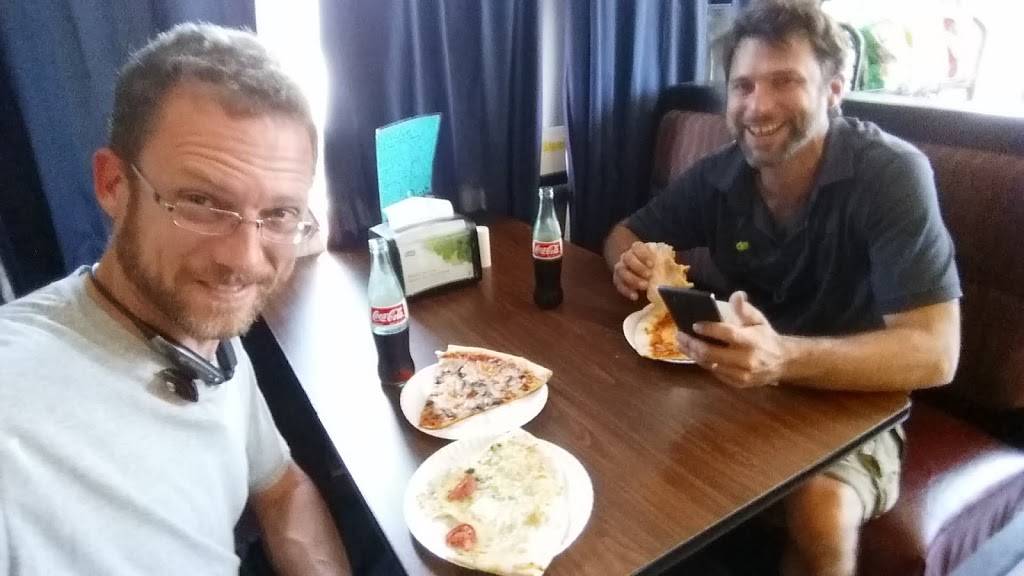 A Pizza History | restaurant | 625 Delaware St, New Castle, DE 19720, USA | 3023222662 OR +1 302-322-2662