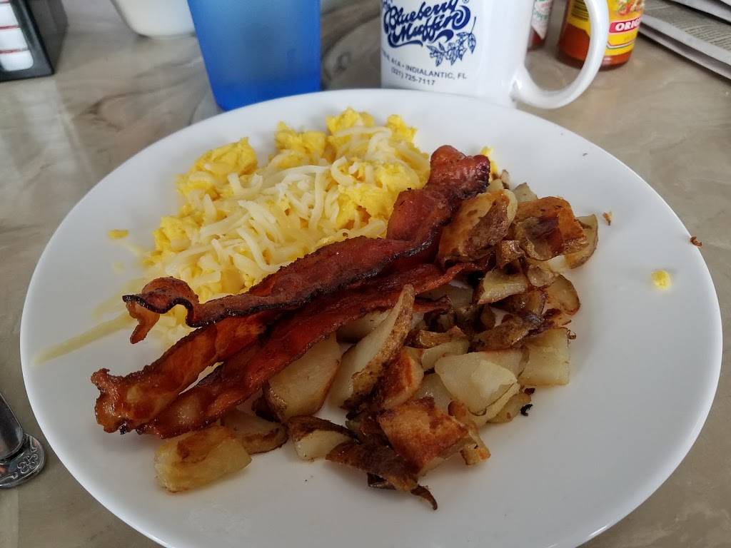 The Blueberry Muffin | restaurant | 1130 Florida A1A, Indialantic, FL 32903, USA | 3217257117 OR +1 321-725-7117