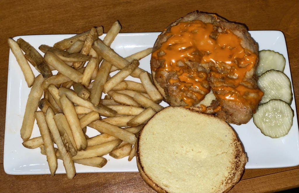 Fat Kids Bar and Grill | restaurant | 629 S 8th St, West Dundee, IL 60118, USA | 2248028872 OR +1 224-802-8872