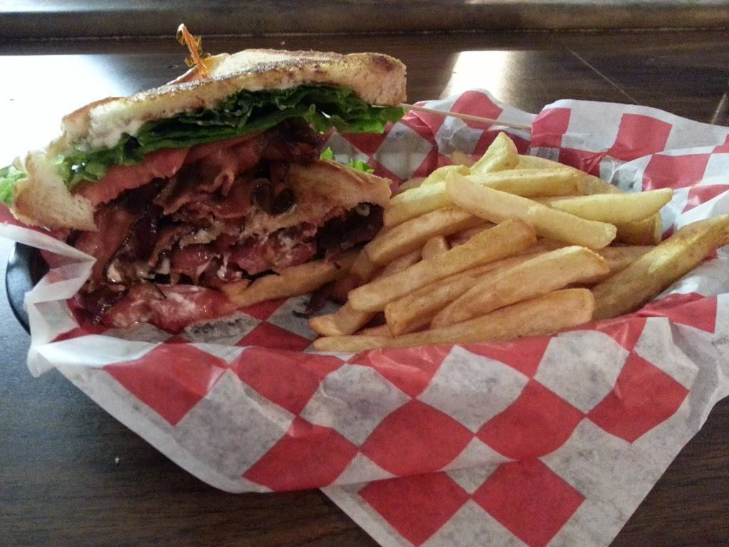 Sweet Ts Diner | restaurant | 230 W 2nd St, Freeport, TX 77541, USA | 9798719293 OR +1 979-871-9293