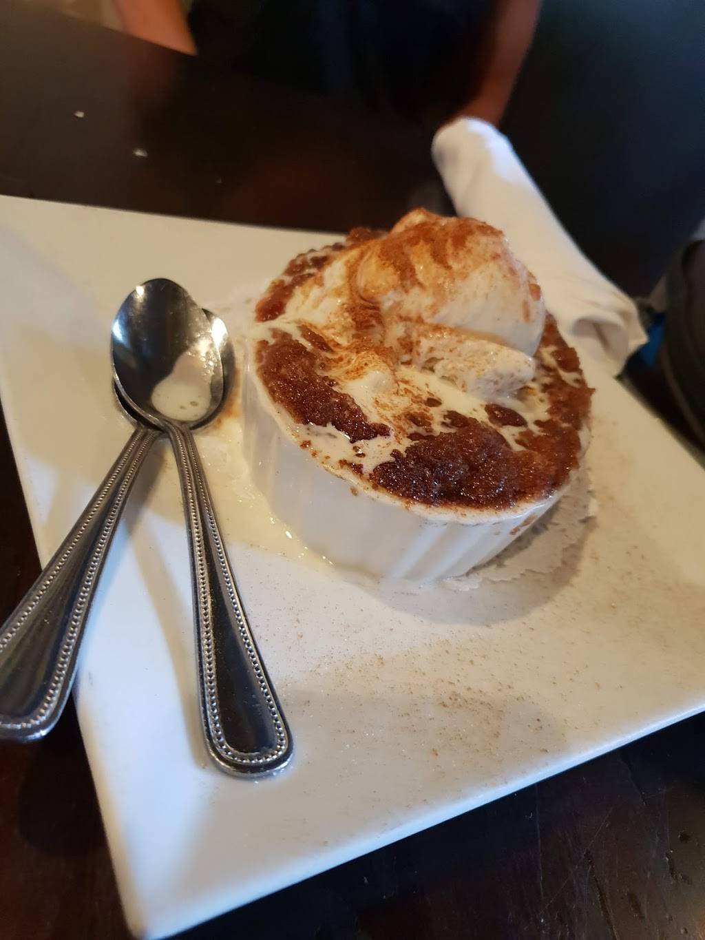 Tiffs Burger & Alehouse | restaurant | 1637 Vauxhall Rd, Union, NJ 07083, USA | 9086886666 OR +1 908-688-6666