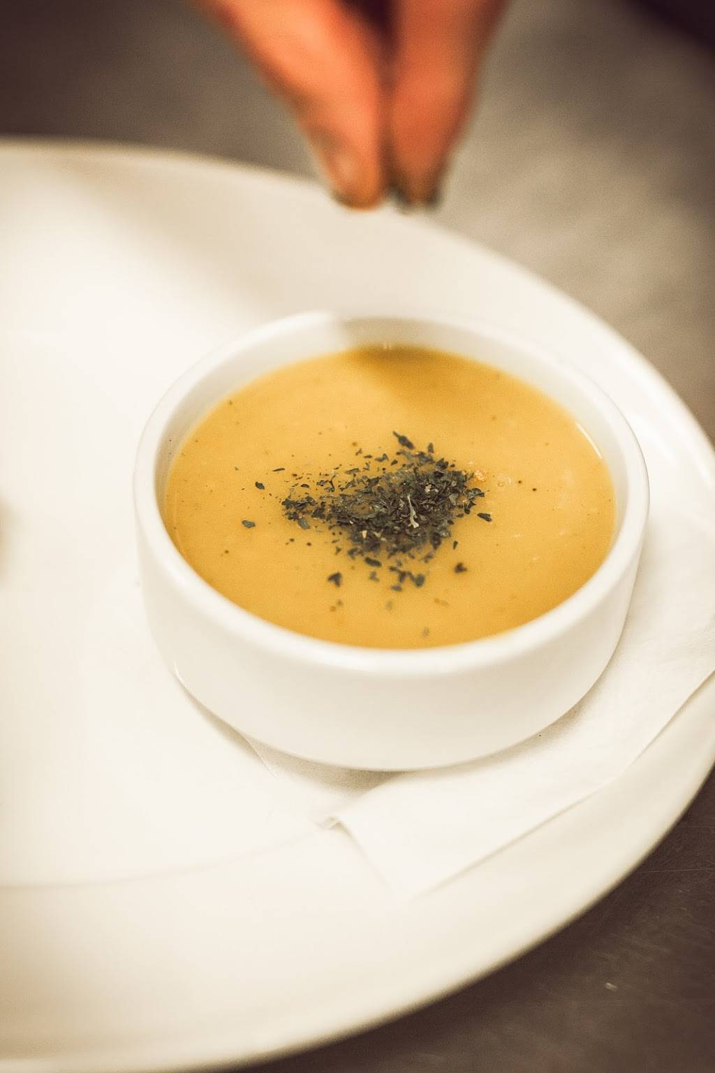 T-Bar 70 | restaurant | 350 Avenue St Denis, Saint-Sauveur, QC J0R 1R3, Canada | 4502274671 OR +1 450-227-4671