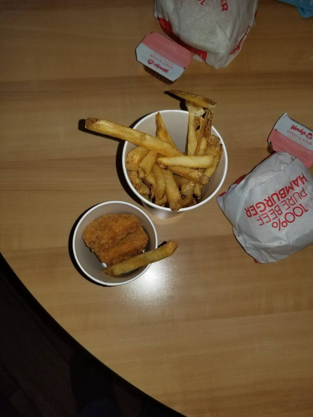 Wendys | restaurant | 10410 Blue Star Hwy, Stony Creek, VA 23882, USA | 4348860271 OR +1 434-886-0271