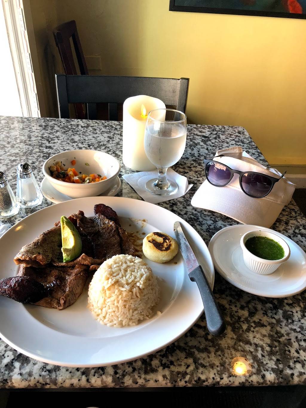 Kiosco | restaurant | 48 Powder Springs St SW, Marietta, GA 30064, USA | 6783377999 OR +1 678-337-7999