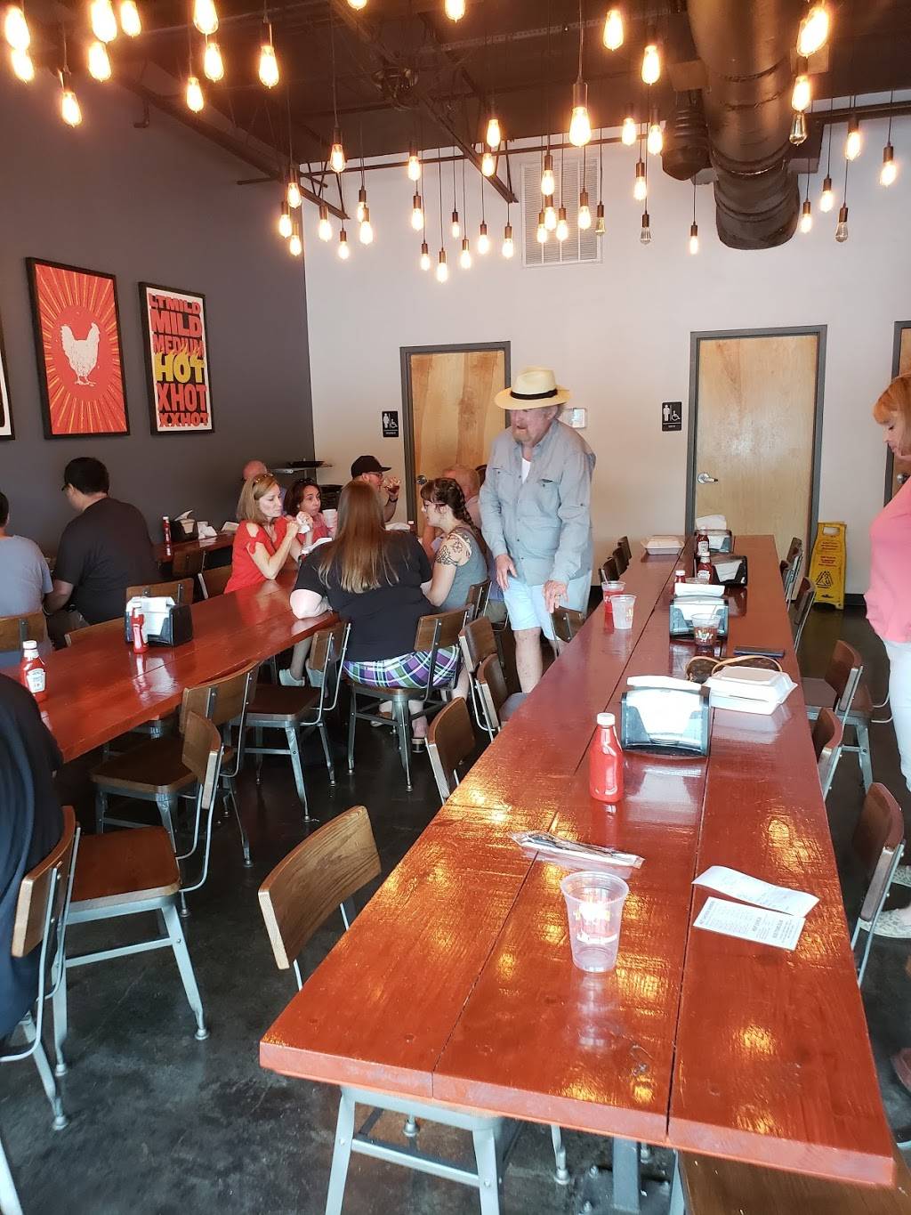 Pepperfire Hot Chicken | restaurant | 1000 Gallatin Ave C, Nashville, TN 37206, USA | 6155824824 OR +1 615-582-4824