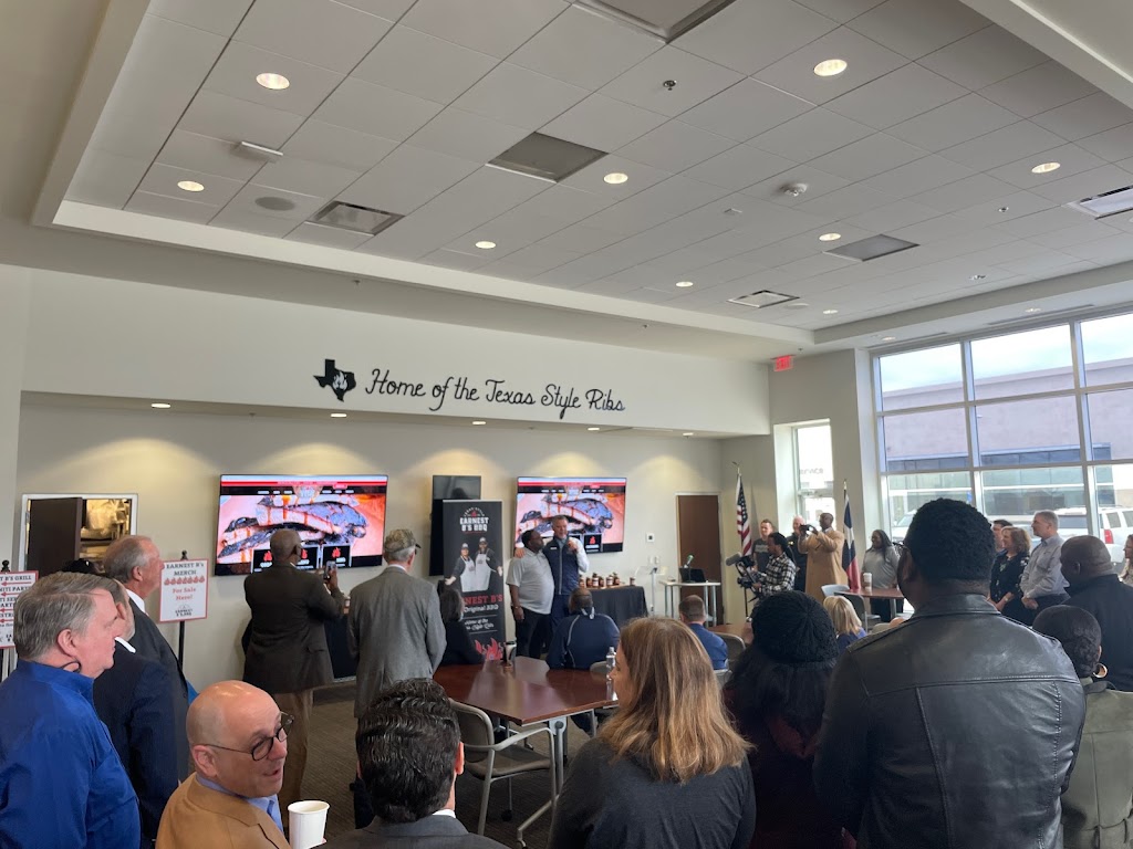 Earnest Bs BBQ & Catering | restaurant | 6065 Sports Village Rd ste 800, Frisco, TX 75033, United States | 2143089147 OR +1 214-308-9147