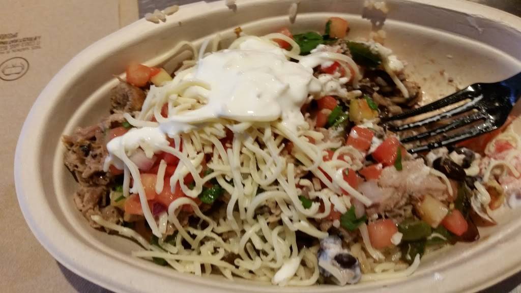 Chipotle Mexican Grill | restaurant | 15375 W Bluemound Rd Ste 170, Brookfield, WI 53005, USA | 2627960463 OR +1 262-796-0463
